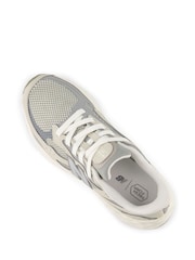 New Balance Grey Womens Fresh Foam Arishi V4 Trainers - Image 10 of 12