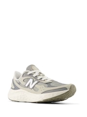 New Balance Grey Womens Fresh Foam Arishi V4 Trainers - Image 3 of 12