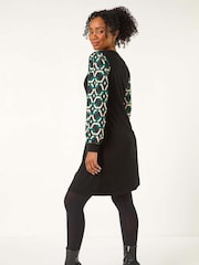 Roman Green Petite Geometric Sleeve Shift Dress - Image 3 of 5