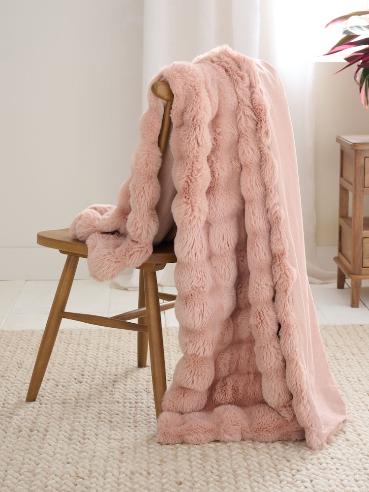 Light Pink Aspen Faux Fur Throw - Image 2 of 4