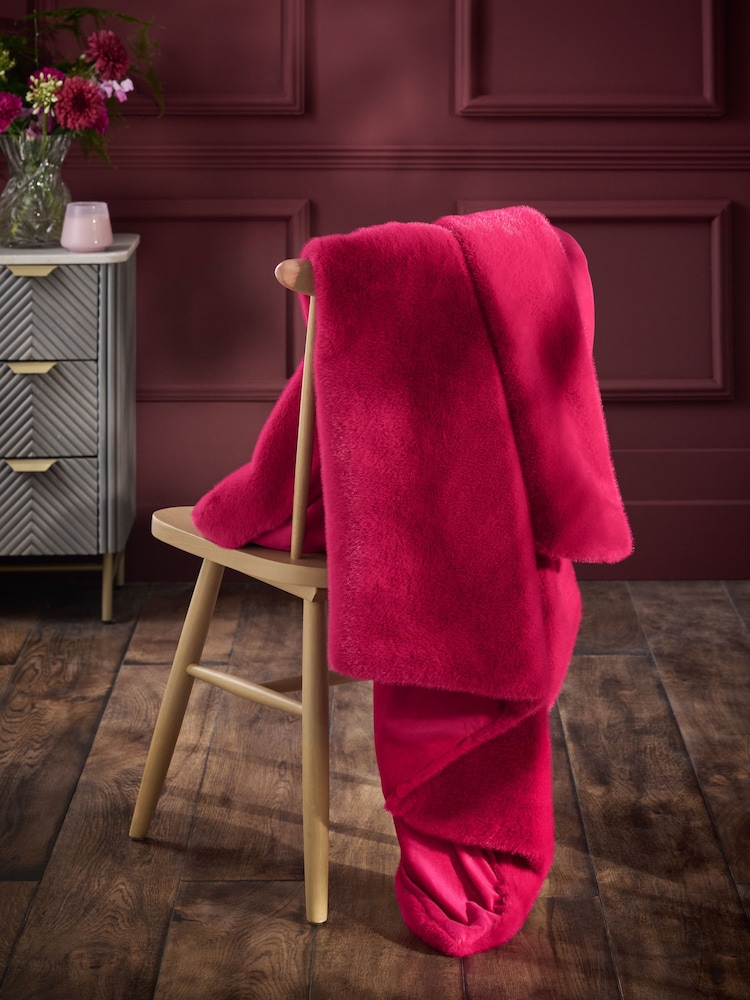 Fushsia Pink Fuzzy Faux Fur Throw - Image 2 of 4