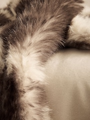 Brown Abstract Cow Print Faux Fur Throw - Image 3 of 5