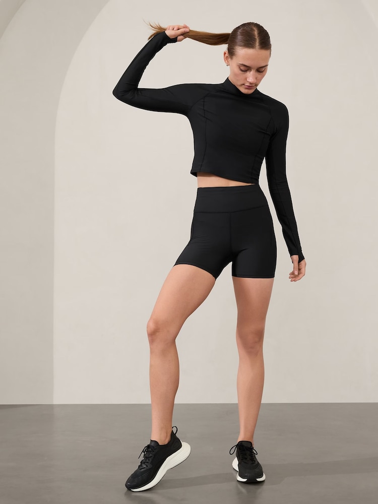 Athleta Black Pacesetter Ultra High Waisted 4" Shorts - Image 1 of 2 Athleta Black Pacesetter Ultra High Waisted 4" Shorts - Image 1 of 2