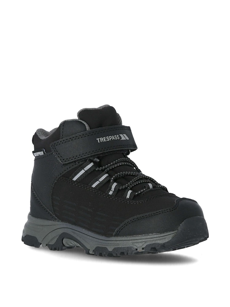 Trespass Kids Harrelson Black Boots - Image 1 of 2