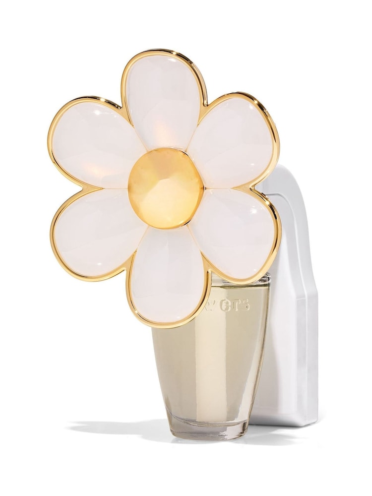 Bath & Body Works Multi Daisy Wallflowers Fragrance Plug - Image 1 of 1