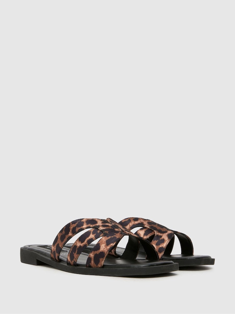 Schuh Trisha Flat Mule Black Sandals - Image 2 of 4