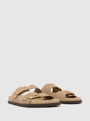 Schuh Tylee Leather Buckle Footbead Beige Sandals - Image 4 of 4