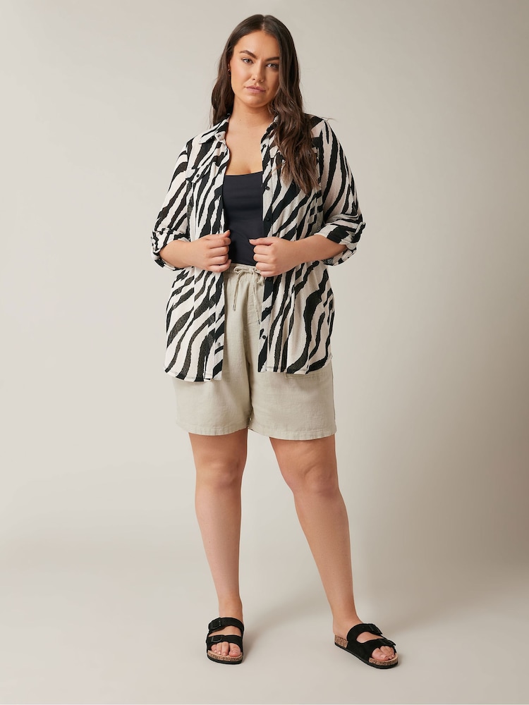 Evans Linen Shorts - Image 2 of 3