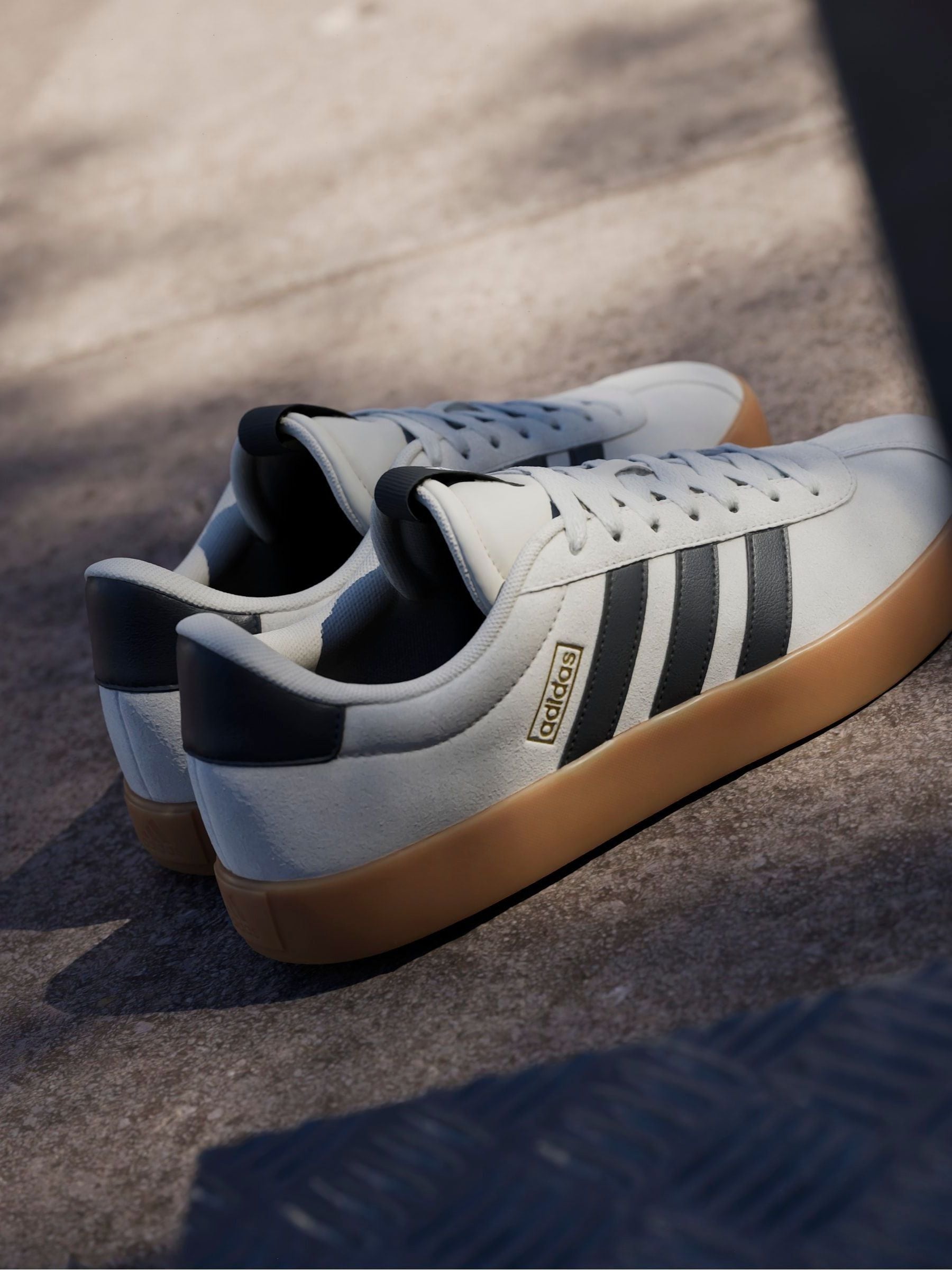Cumpără Bej - adidas Court Vl 3.0 Adidași from Next Romania