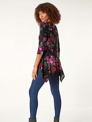 Roman Red Floral Print Hanky Hem Stretch Top - Image 3 of 5