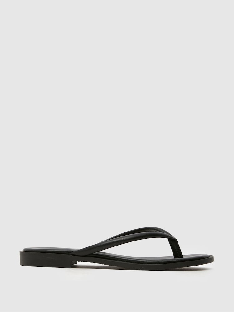 Schuh Tulia Toe Post Black Sandals - Image 1 of 4
