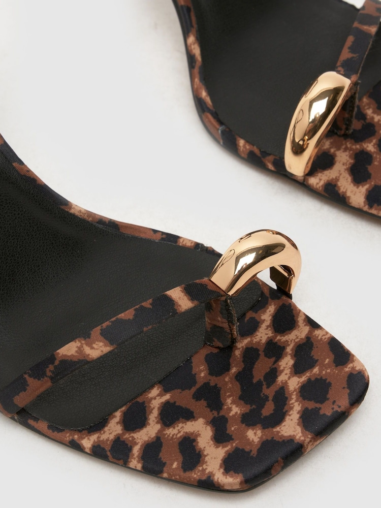 Schuh Susie Toe Loop Heeled Black Sandals - Image 2 of 4