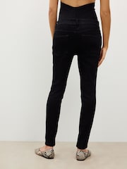 Black Maternity Skinny Jeans - Image 4 of 10