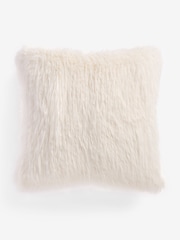 Feather Faux Fur Cushion - صورة 1 من 8