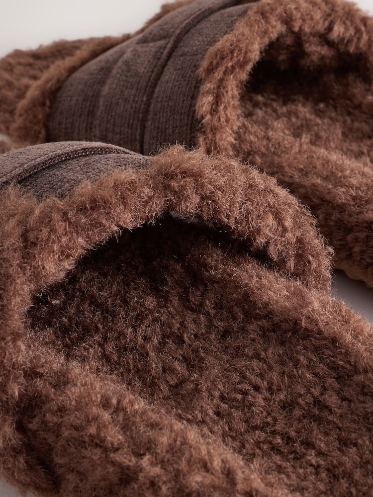 بني - Borg Slider Slippers - صورة 5 من 5