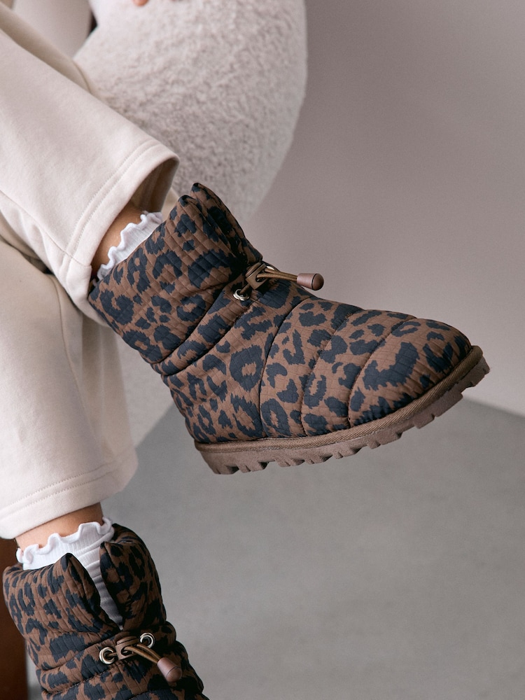 Animal - Slipper-Stiefel in Steppoptik - Bild 1 von 8