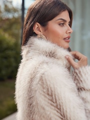 Lipsy Cream Faux Fur and Faux Leather Mix Belted Coat - Image 3 of 4