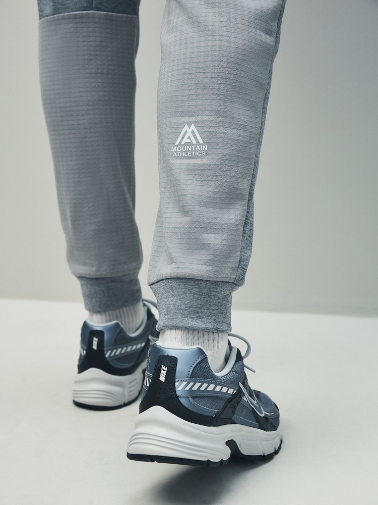 The North Face Grey Mountain Athletics Fleece Joggers - Image 5 of 5 The North Face Grey Mountain Athletics Fleece Joggers - Image 5 of 5