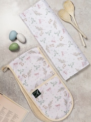 Avalon Home White and Pink Bunnies and Bows Tea Towel - Image 2 of 5