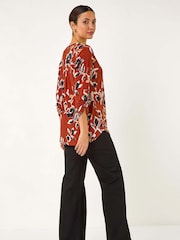 Roman Red Blurred Floral Print Blouses - Image 3 of 5