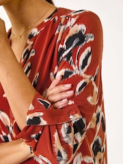 Roman Red Blurred Floral Print Blouses - Image 5 of 5