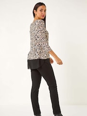Roman Natural Abstract Print Chiffon Hem Top - Image 3 of 5