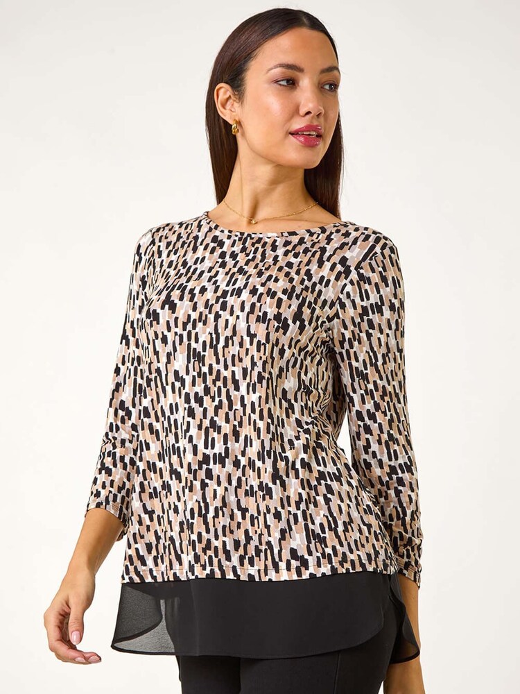 Roman Natural Abstract Print Chiffon Hem Top - Image 5 of 5 Roman Natural Abstract Print Chiffon Hem Top - Image 5 of 5
