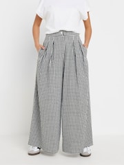 PixieGirl Petite Black Gingham Palazzo 100% Cotton Trousers - Image 2 of 4