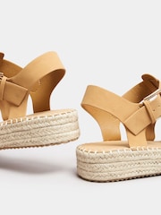 Yours Curve Natural Extra Wide Fit Fisherman Flatform Sandals - Image 4 of 4