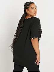 Yours Curve Black Leopard Print Block Detail Top - Image 4 of 5