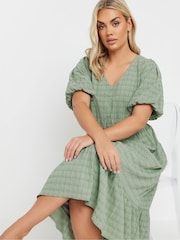 Yours Curve Green Textured Tiered Dress - Image 4 of 5