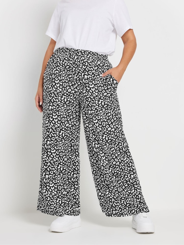 Yours Curve Black Abstract Structured Wide Leg Trousers - Image 2 of 4