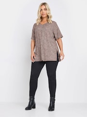 Yours Curve Pink Leopard Print V-Neck Top - Image 2 of 5