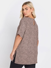 Yours Curve Pink Leopard Print V-Neck Top - Image 3 of 5