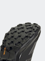 adidas Terrex Black Skychaser AX5 Gore Tex Trainers - Image 10 of 10