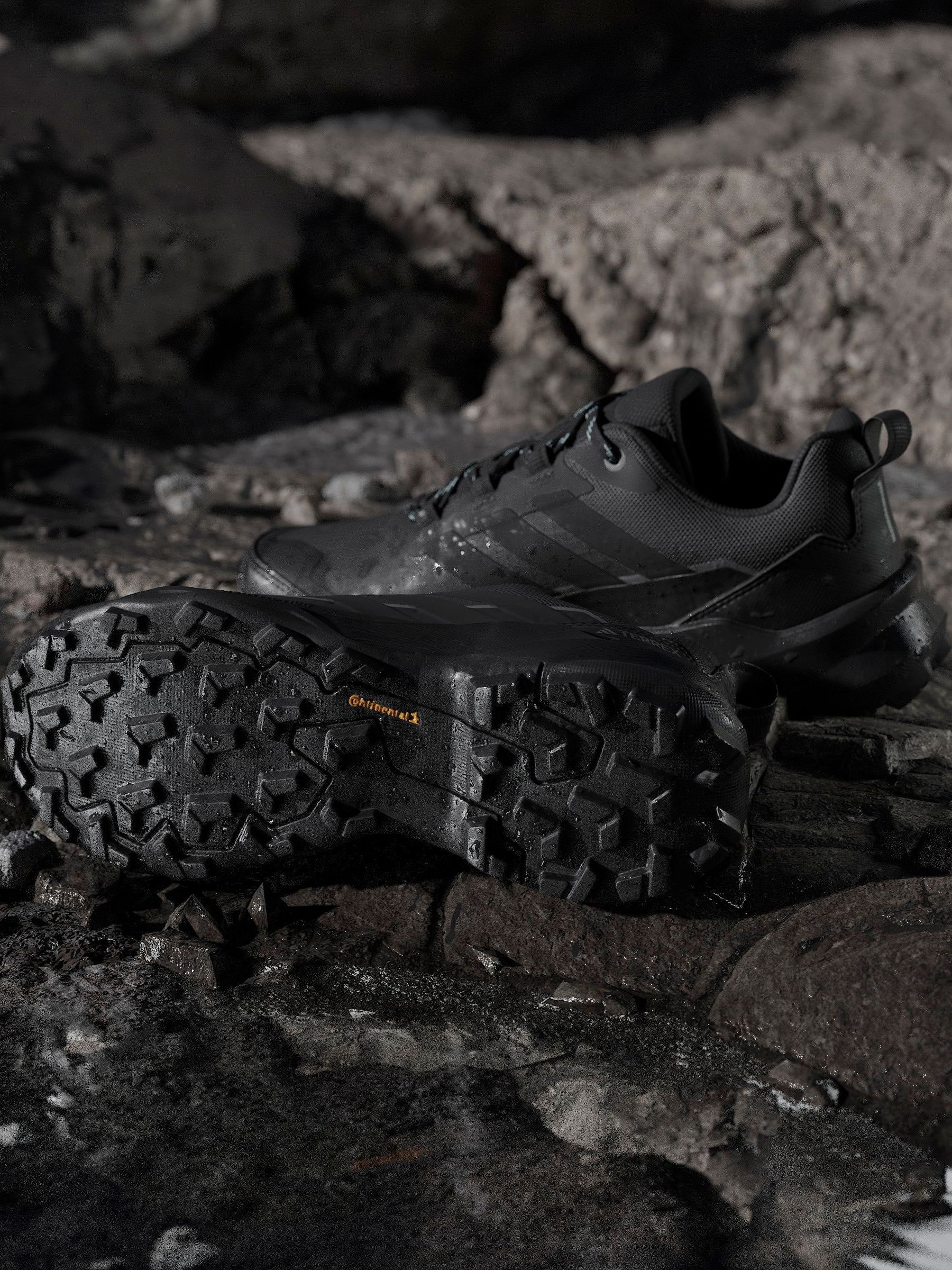 Next:日本 ブラック - adidas スカイチェイサー AX5 GORE-TEX Next:日本 ブラック - adidas スカイチェイサー AX5 GORE-TEX