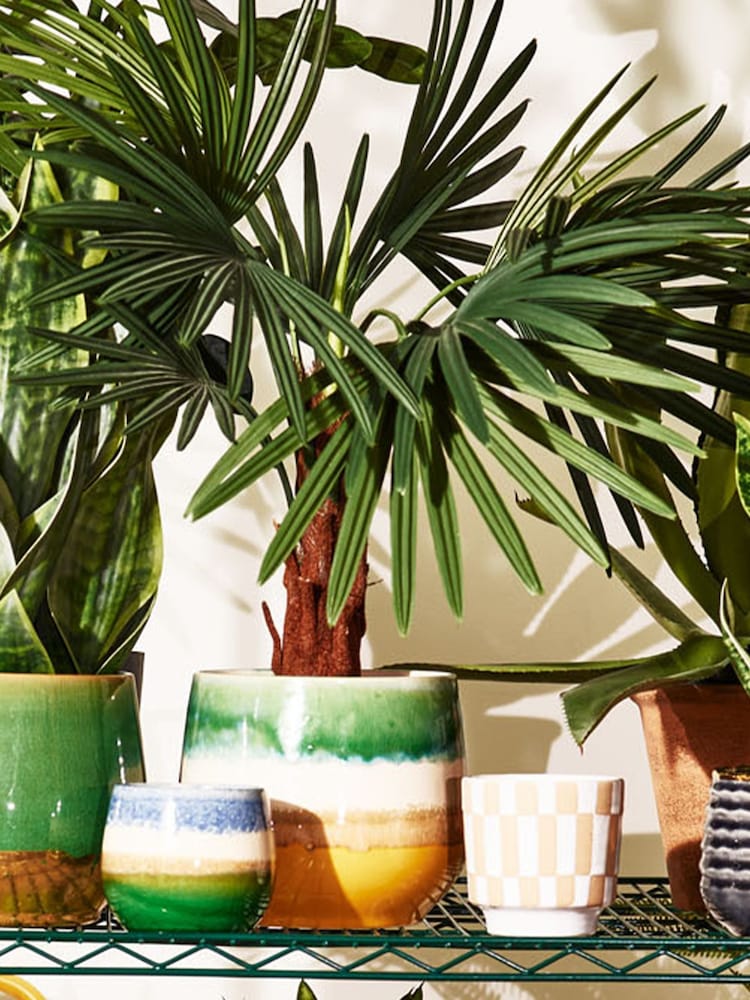 Oliver Bonas Green Large Aria Ceramic Plant Pot - Image 1 of 6