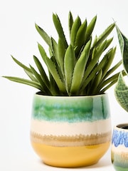Oliver Bonas Green Large Aria Ceramic Plant Pot - Image 6 of 6