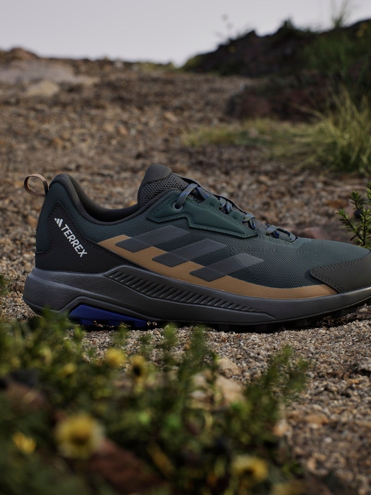 adidas gazelle silver green womens Men's Terrex Adidas Hiker Gore Tex In Core Black main image 1