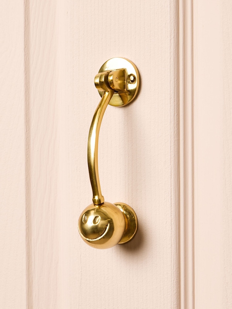 Oliver Bonas Gold Happy Face Gold Door Knocker - Image 2 of 3