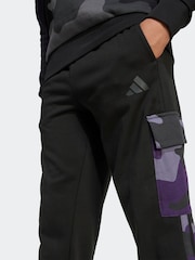 adidas Black Essentials Camo Cargo Joggers Kids - Image 4 of 5