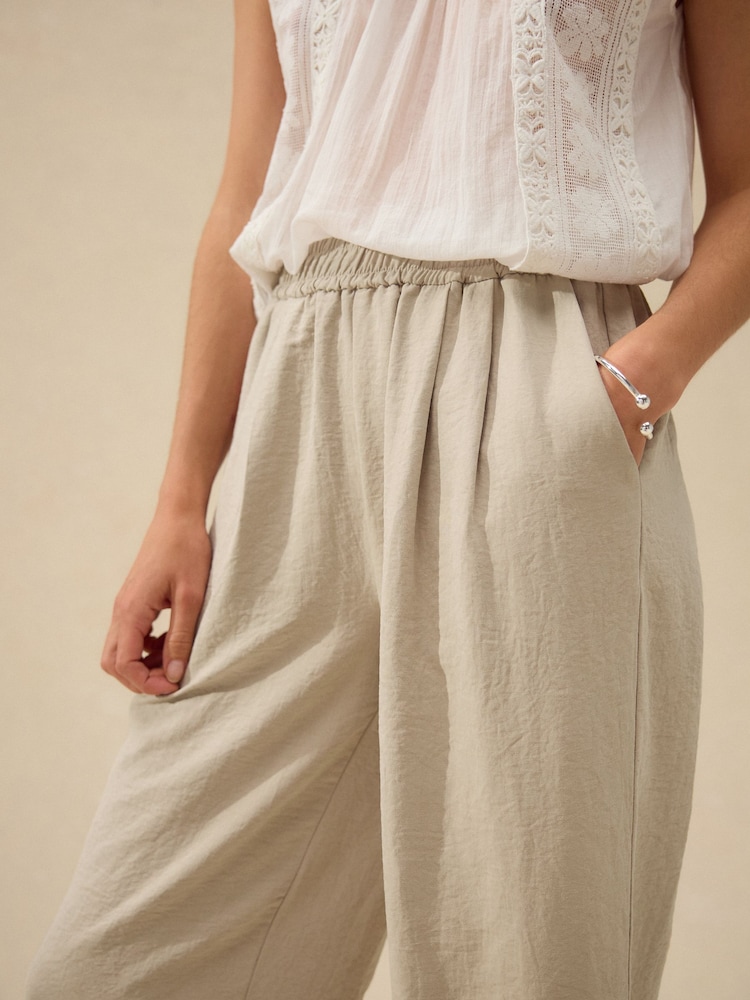 Crudo - Soft Touch Cuffed Balloon Leg Trousers - Imagen 2 de 7