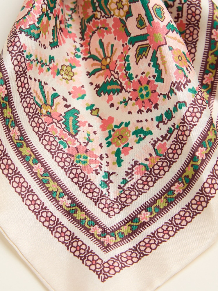 FatFace Chalk White Ornate Paisley Hair Tie - Image 2 of 2