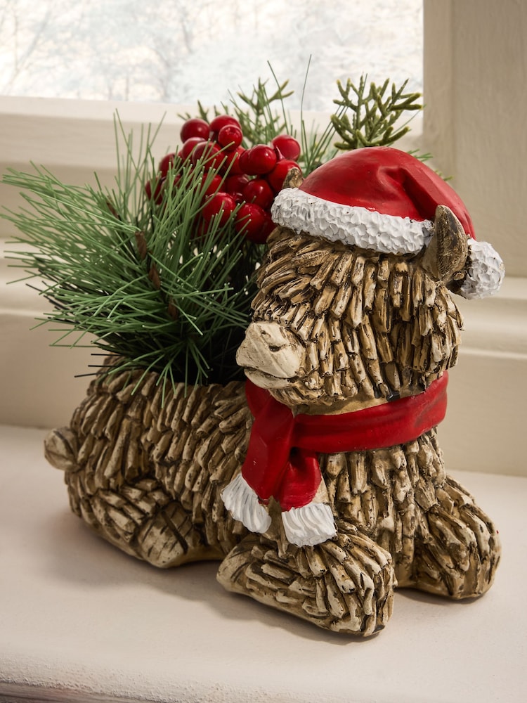 Red/Green Hamish The Highland Cow Artificial Christmas Arrangement - Image 2 of 4 Red/Green Hamish The Highland Cow Artificial Christmas Arrangement - Image 2 of 4