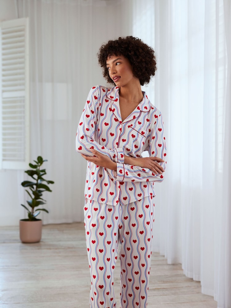 Chelsea Peers White Wavy Stripe Heart Print Long Pyjama Set - Image 5 of 5 Chelsea Peers White Wavy Stripe Heart Print Long Pyjama Set - Image 5 of 5