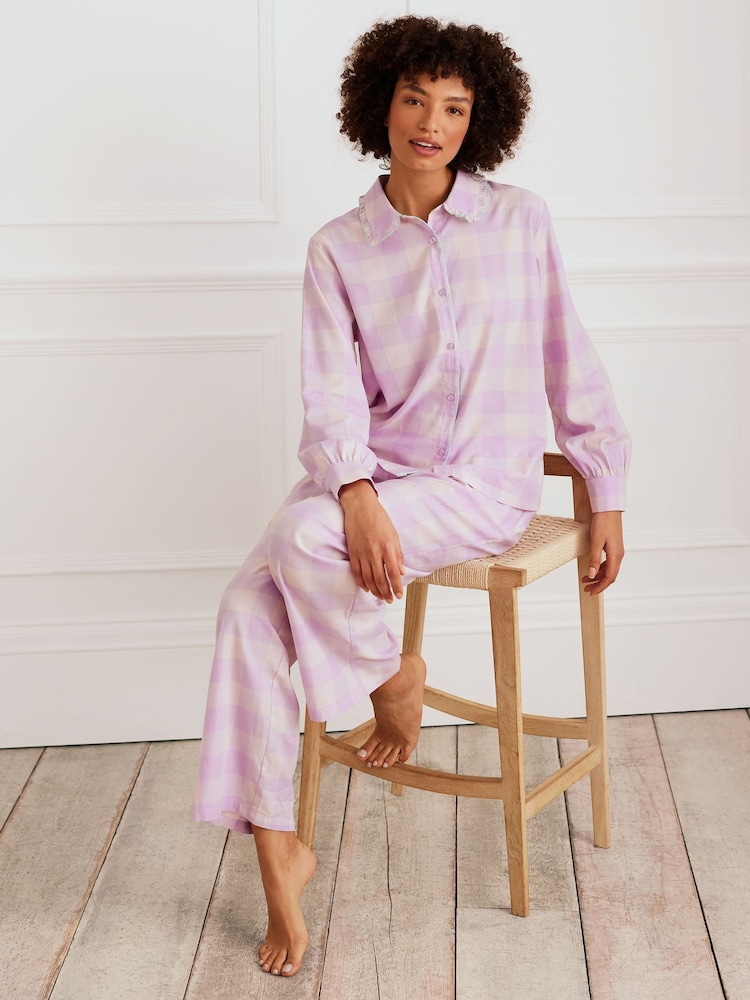 Chelsea Peers komplet dolge pižame iz 100% bombaža z gingham naborki - Slika 2 iz 5 Chelsea Peers komplet dolge pižame iz 100% bombaža z gingham naborki - Slika 2 iz 5