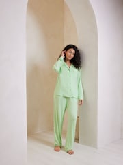 Verde - Chelsea Peers TENCEL™ Modal Long Button Up Pyjamas Set - Imagen 1 de 5