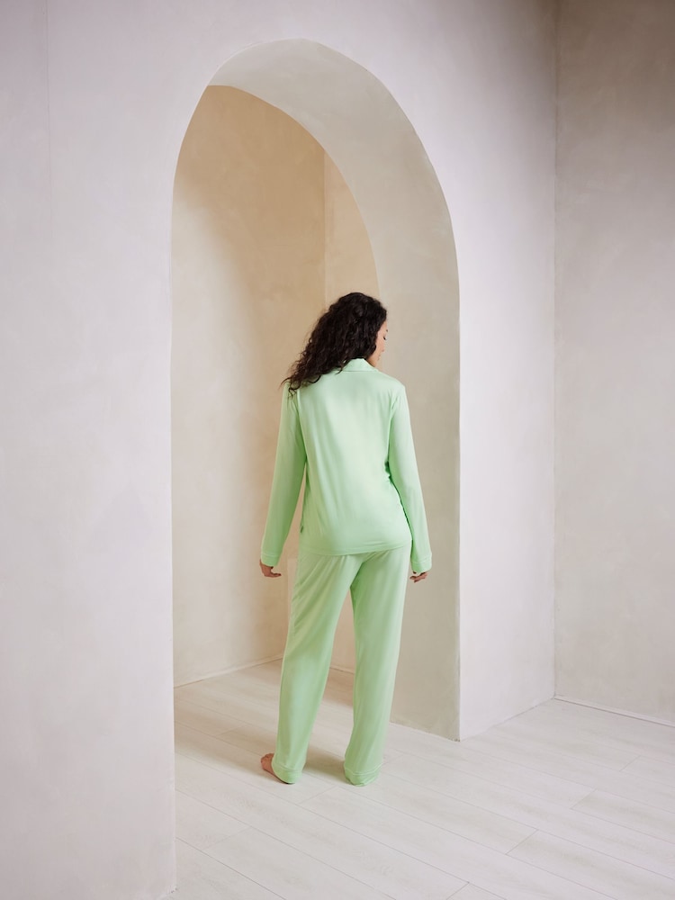 Verde - Chelsea Peers TENCEL™ Modal Long Button Up Pyjamas Set - Imagen 2 de 5