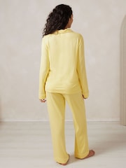 Amarillo - Chelsea Peers TENCEL™ Modal Long Button Up Pyjamas Set - Imagen 4 de 5