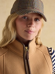 Joules Heritage Tan Fleece Gilet - Image 10 of 13
